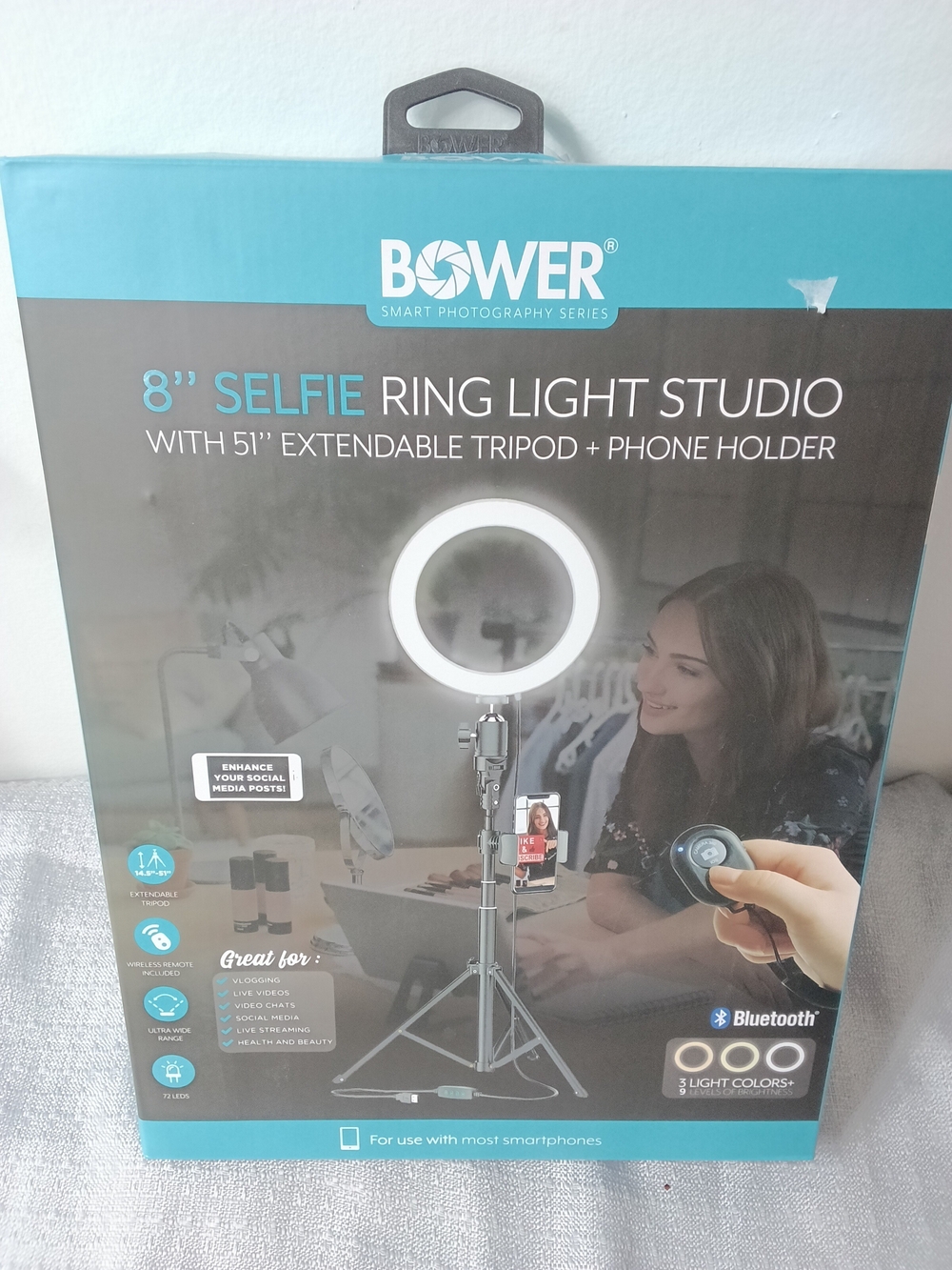 Bower 8" Selfie Ring Light Studio in Aqua and Black
